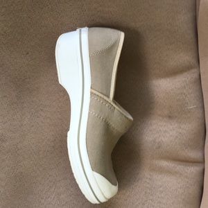 Dansko Vegan canvas classic clogs size 38